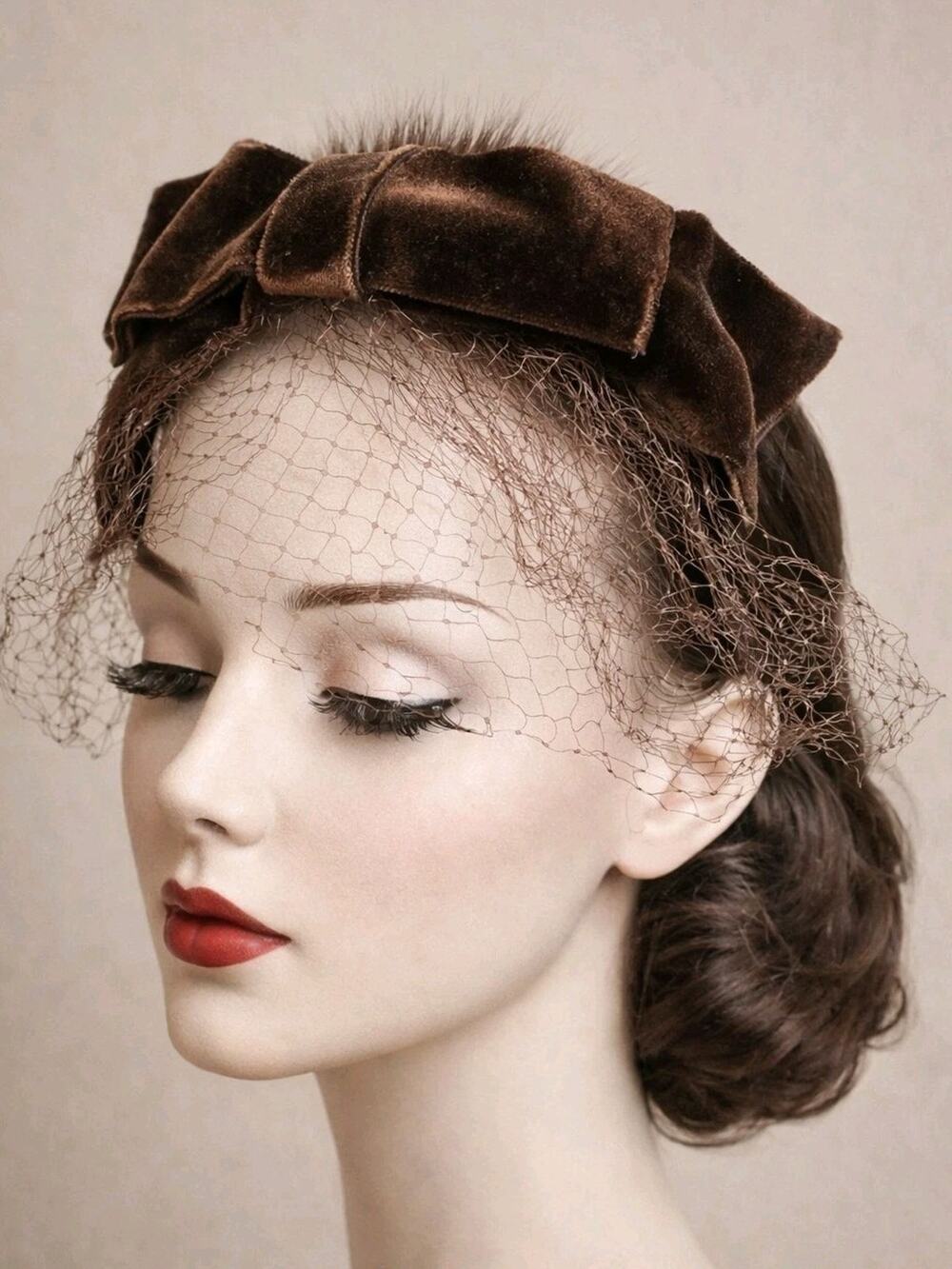 Vtg Mink Fur Brown Velvet Bow Veil Fascinator Hat Open Crown Pill Box 1940s
